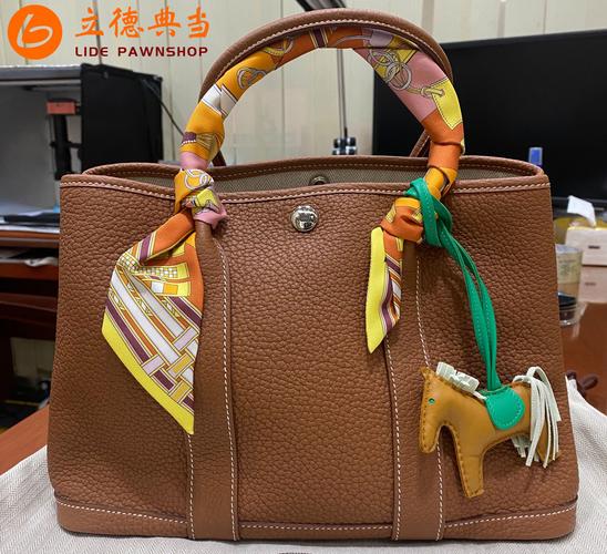 行當鋪-專注二手奢侈品回收民品典當抵押-手表名包黃金鉆石抵押典當